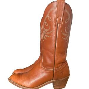 Frye Vintage 80’s Saddle Brown Leather Cowgirl Boots 7